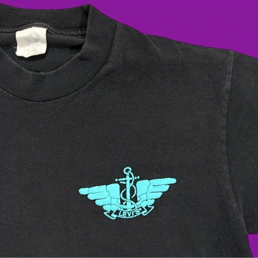 90s Levi’s Dockers Winged Logo Tee